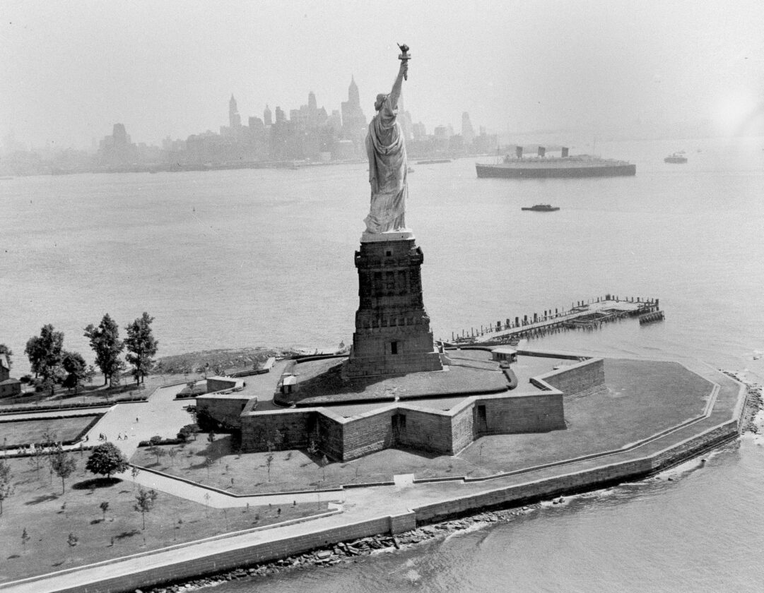 Photo of the day Statue of Liberty News, Sports, Jobs The Express